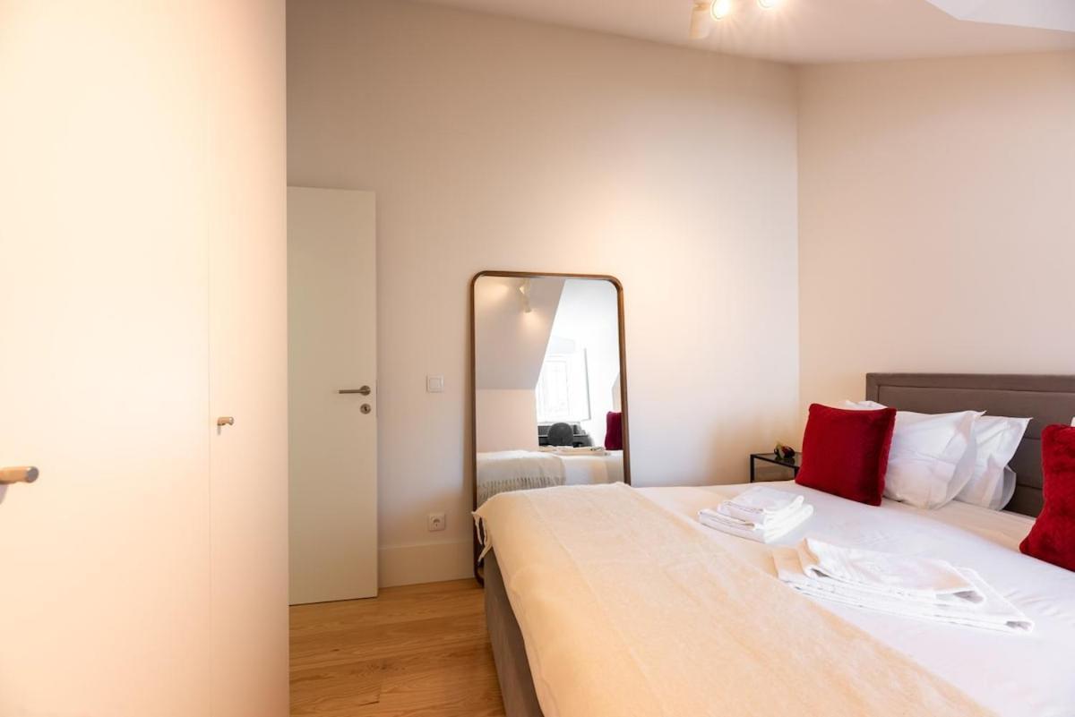 Apartment Eduardo Vii Park Amazing With Terrace Lissabon